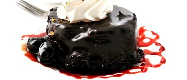 Горячий шоколадный торт