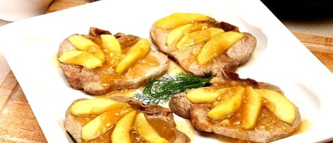 Свинина с яблоками и сидром