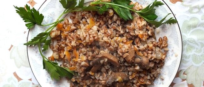 Постная гречка с грибами