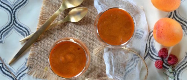 Смузи с дыней и абрикосом