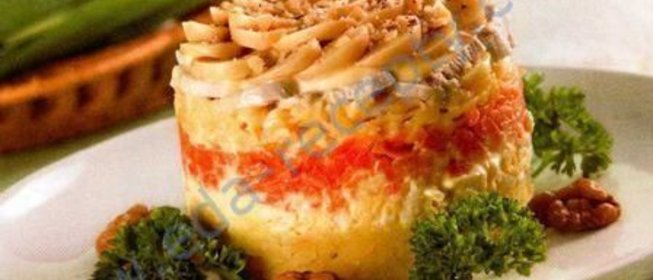 Салат с курицей Изящный