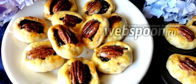 Печенье с черносливом и орехами пекан