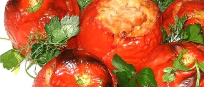 Помидоры, фаршированные фаршем и грибами