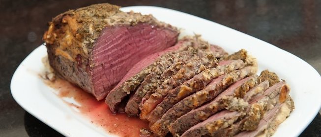 Говядина, запеченная куском