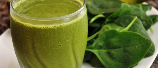 Зеленый коктейль с цукини