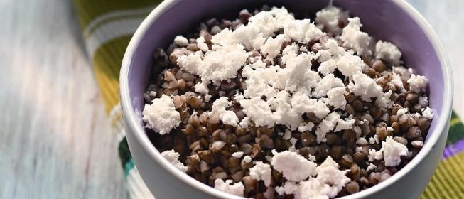 Гречка с адыгейским сыром