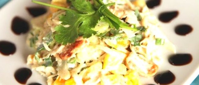 Диетический салат с курицей