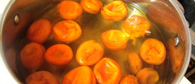 Компот из сушеных фруктов