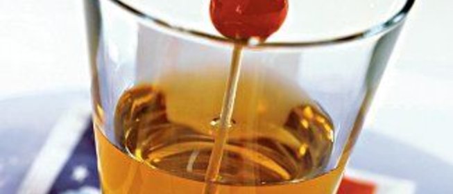 Коктейль Perfect Manhattan