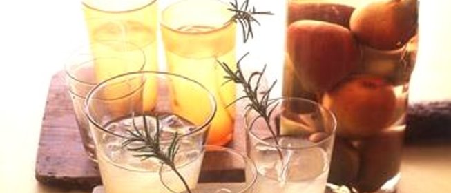 Грушевый коктейль с розмарином