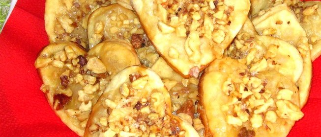 Слоеное печенье с грецкими орехами