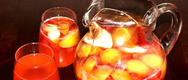 Компот из яблок и клюквы