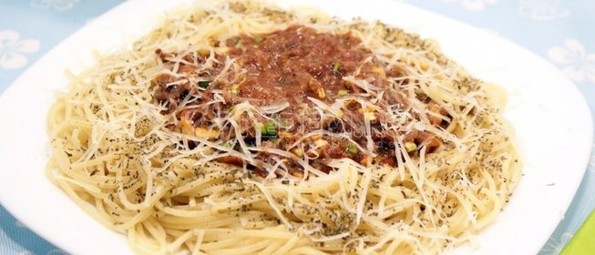 Салат из картофеля с морской капустой и рыбой