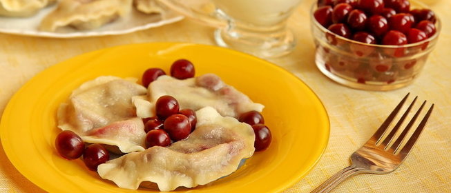 Вареники с вишней