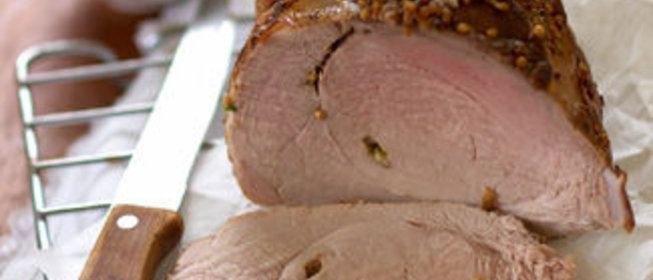 Запеченная свинина с горчичной корочкой