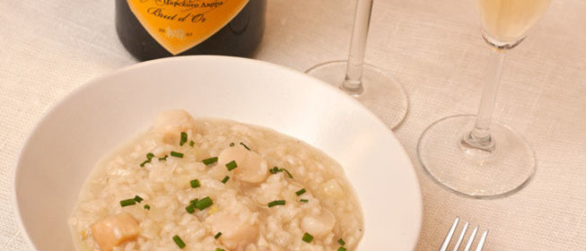 Ризотто с морскими гребешками и шампанским