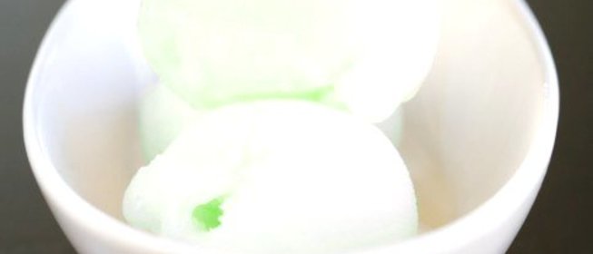 Мороженое из зеленого чая с жасмином