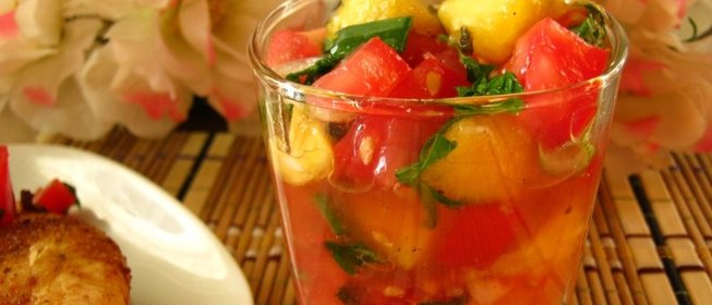 Сальса с персиками