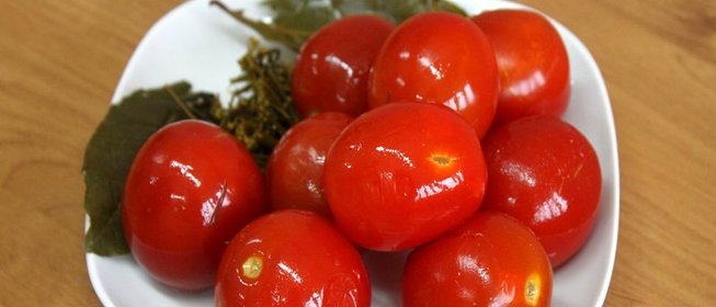 Засолка помидоров в бочках