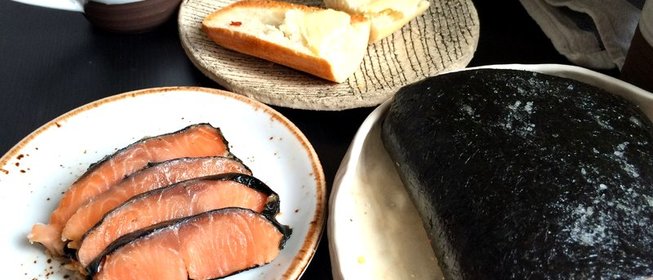 Слабосоленая семга в нори