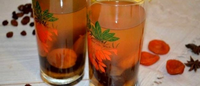 Компот из кураги и чернослива и изюма