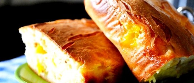 Творожная запеканка с персиками