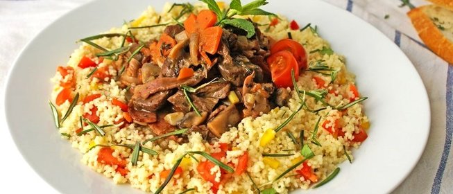 Говядина по‑бургундски с кускусом