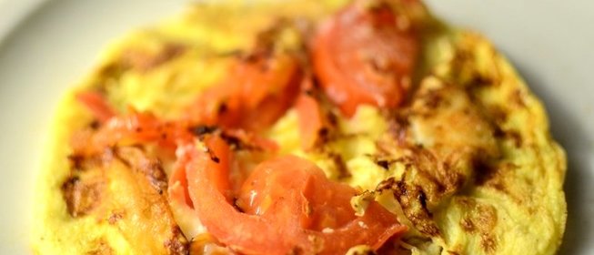 Омлет с козьим сыром