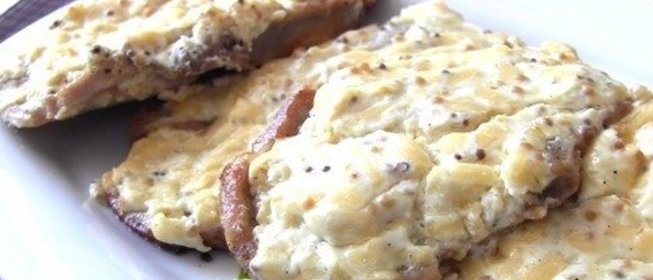 Свинина в сметане в духовке