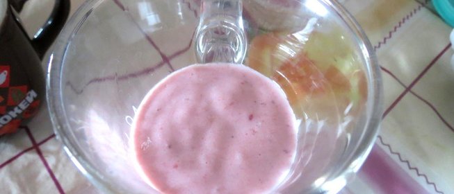 Смузи с бананом и творогом