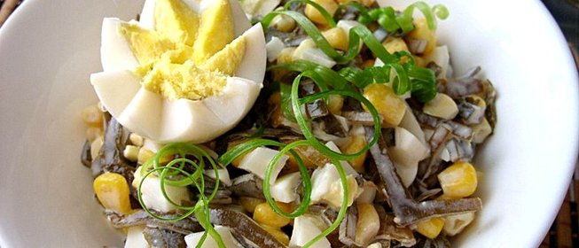 Салат с морской капустой