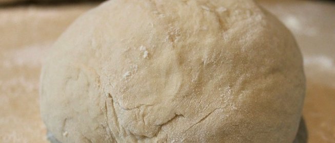 Тесто для пиццы без дрожжей