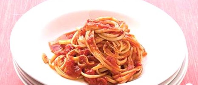 Паста с помидорами и белым вином