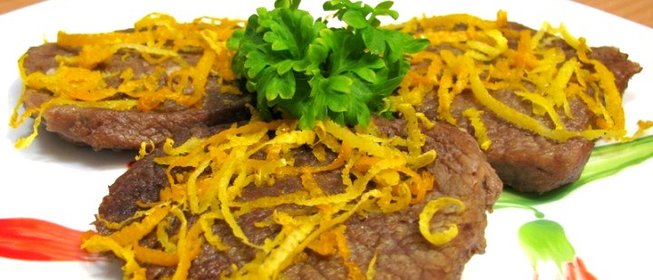 Говядина, жаренная с лимоном и апельсином