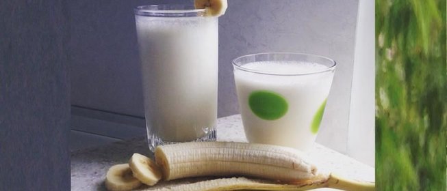 Банановый коктейль с мороженым