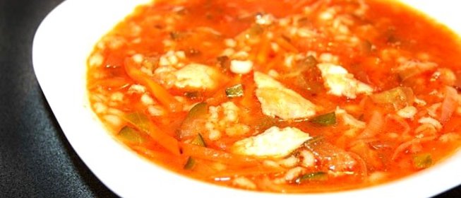 Борщ с фрикадельками из морского гребешка