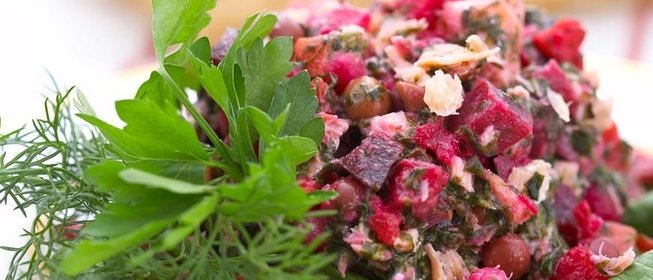 Салат Винегрет с морской капустой и рыбой