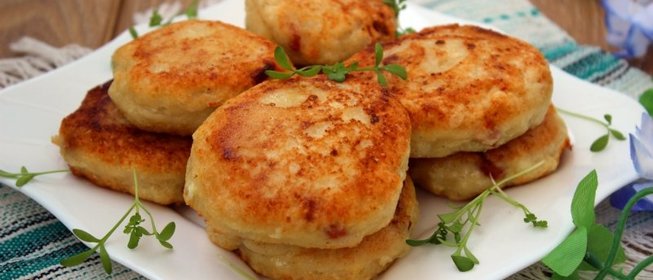 Сырники с ягодами годжи