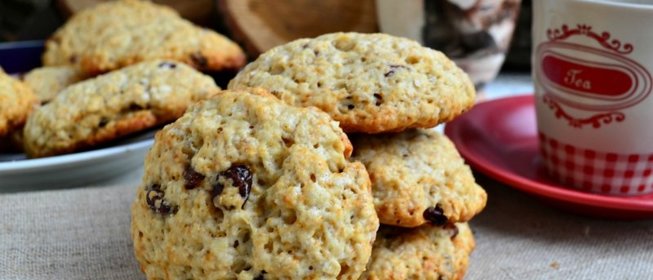 Овсяное печенье с изюмом