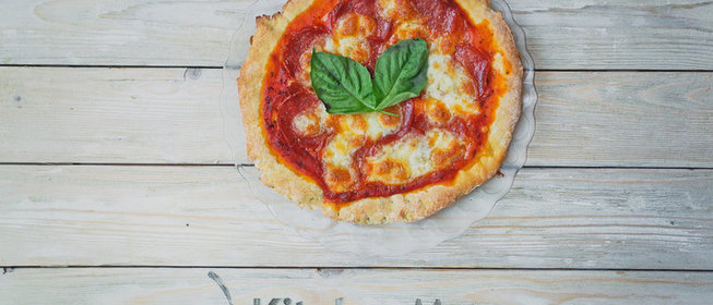 Круглая пицца пепперони своими руками