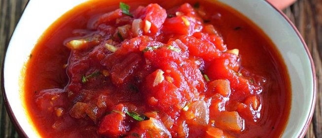 Томатный соус с пряными травами
