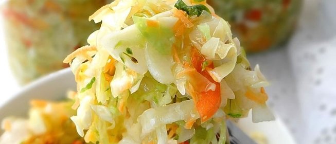 Капустный салат в собственном соку