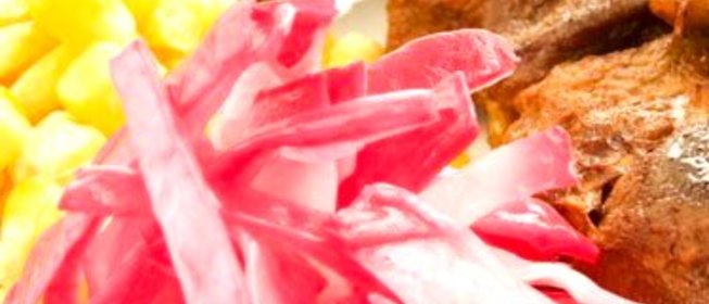 Шукрут из красной капусты и красного лука