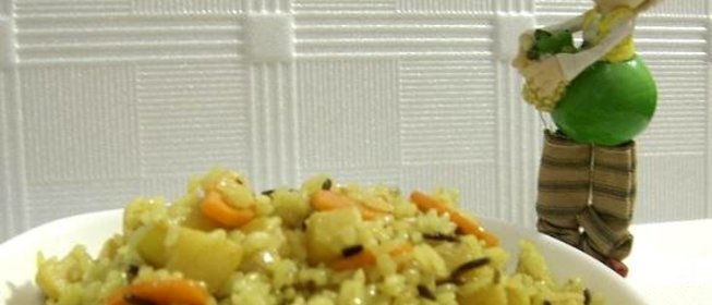 Вегетарианский плов с айвой