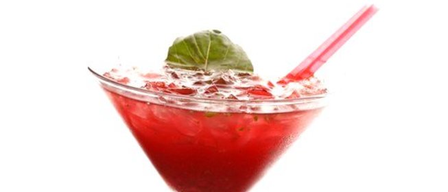 Вишнево-мятный коктейль