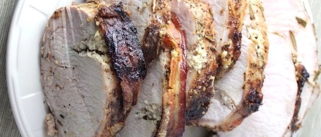 Свинина с розмарином и чесноком