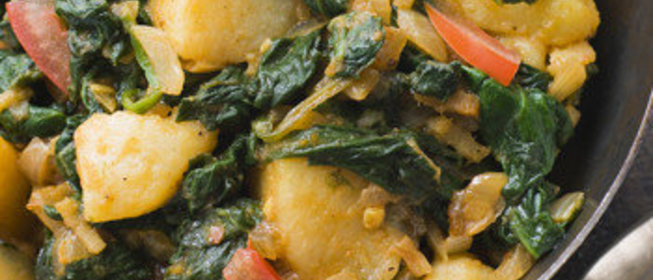 Картофель со шпинатом по-индийски