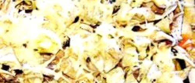 Пицца с грибами портобелло, свежим перцем и козьим сыром