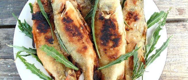 Рыба жареная с травами