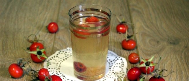 Компот из шиповника